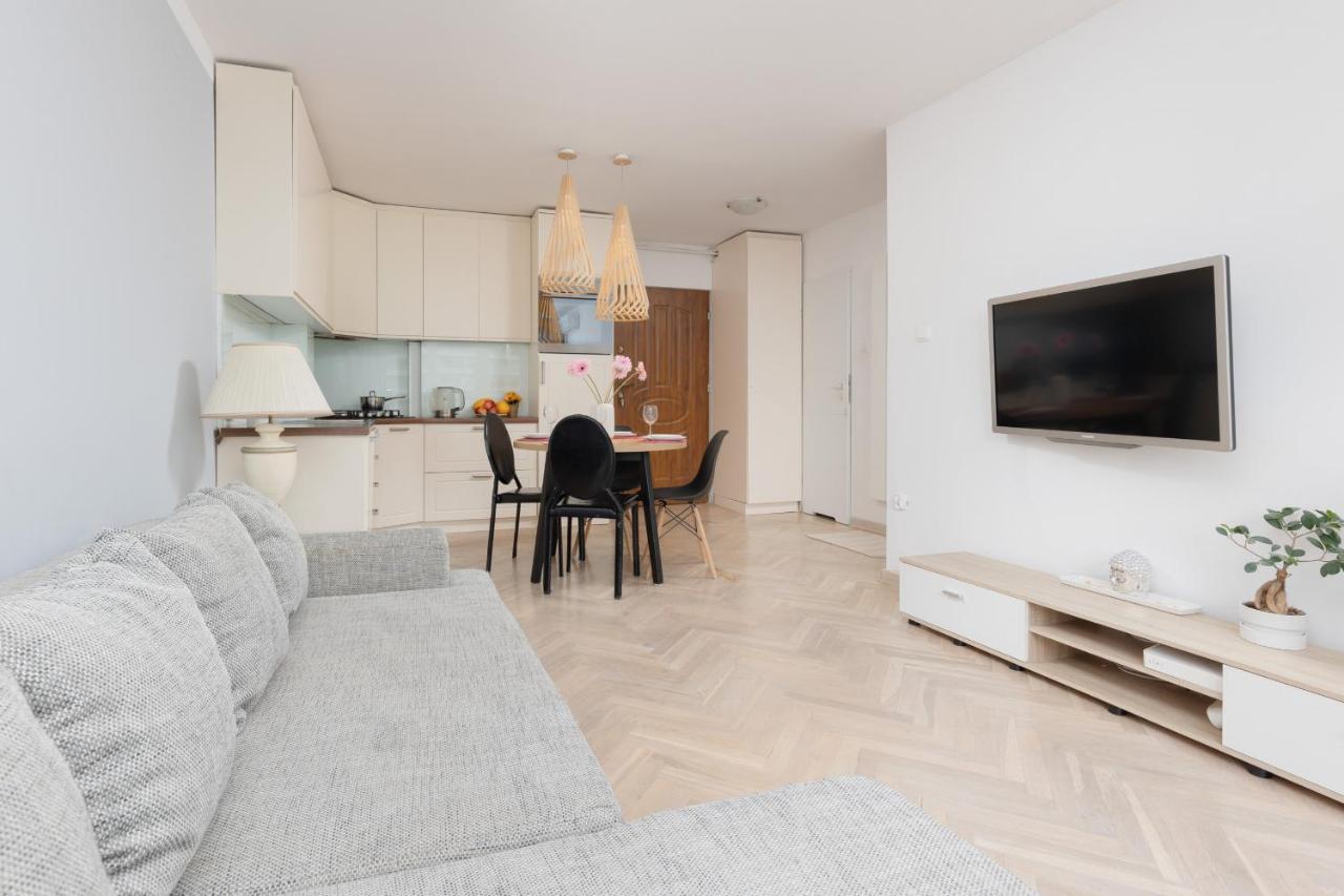 Zlota Apartment Center Of Warsaw By Noclegi Renters מראה חיצוני תמונה